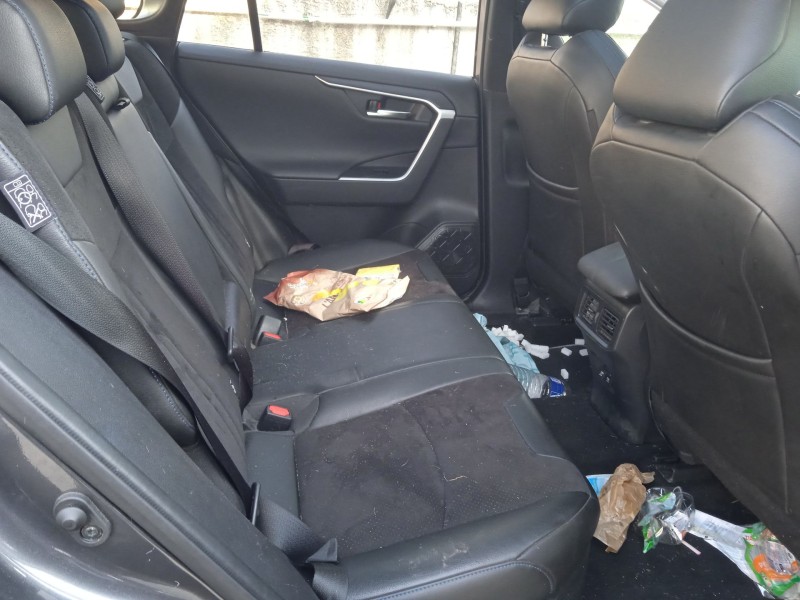 toyota rav 4 v (_a5_, _h5_) del año 2020