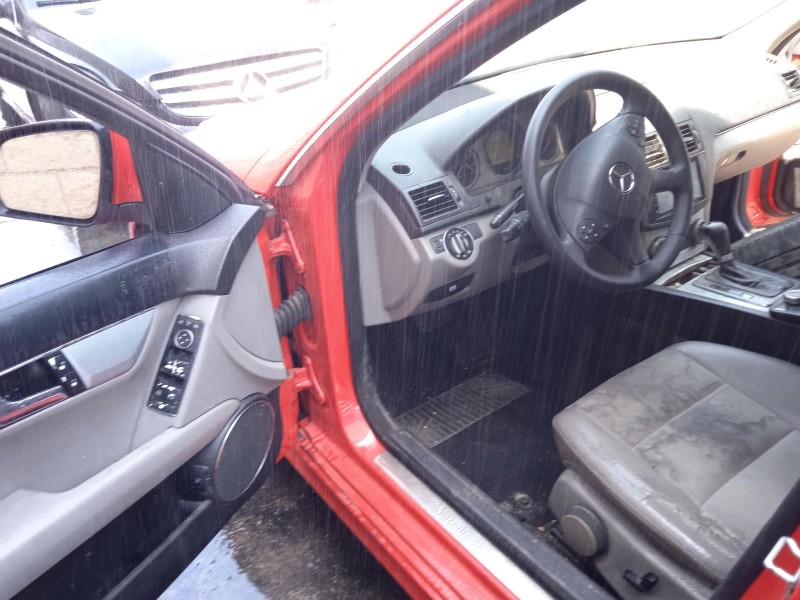 mercedes-benz clase c (w204) del año 2007