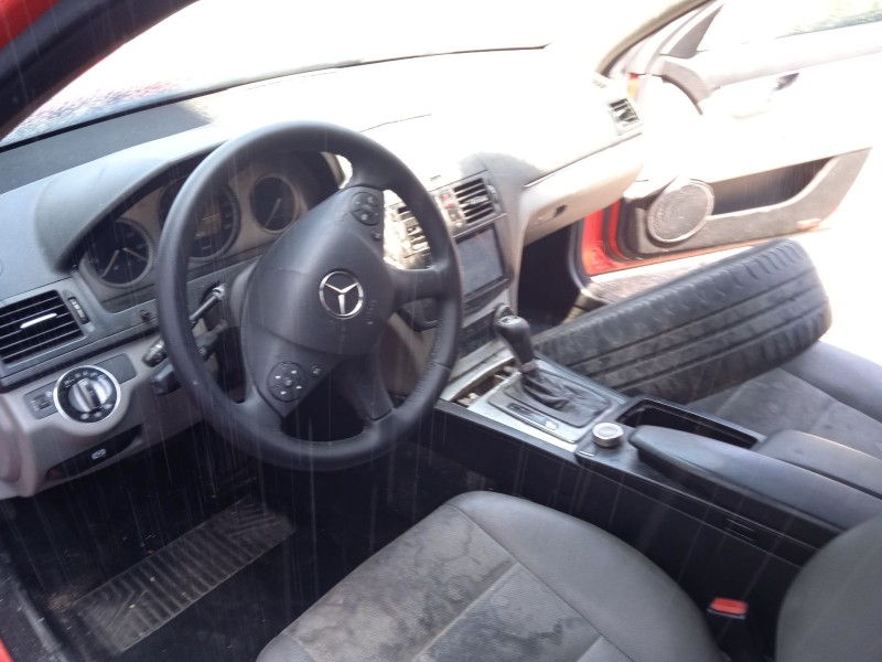 mercedes-benz clase c (w204) del año 2007