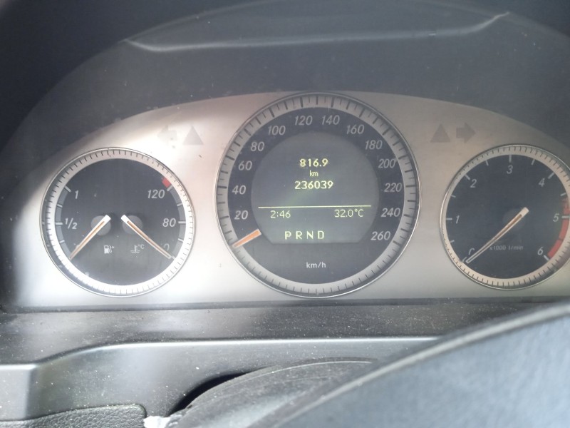 mercedes-benz clase c (w204) del año 2007