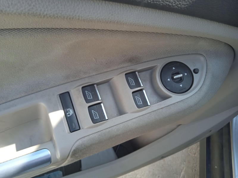 ford grand c-max (dxa/cb7, dxa/ceu) del año 2011