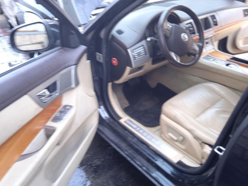 jaguar xf i (x250) del año 2008