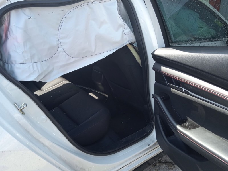 mazda 3 hatchback (bp) del año 2023