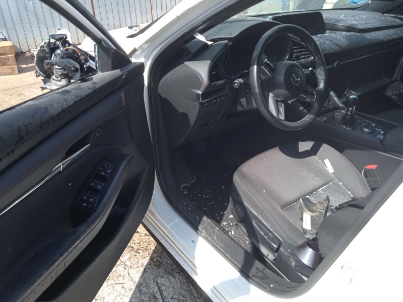 mazda 3 hatchback (bp) del año 2023