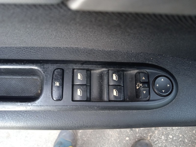 peugeot 407 sw (6e_, 6d_) del año 2008