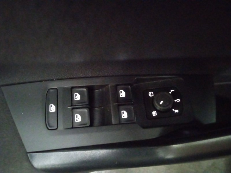 volkswagen polo vi (aw1, bz1, ae1) del año 2024