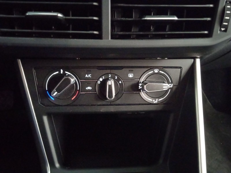 volkswagen polo vi (aw1, bz1, ae1) del año 2024