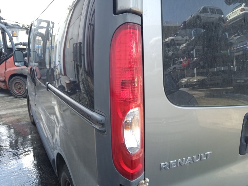 renault trafic ii autobús (jl) del año 2008