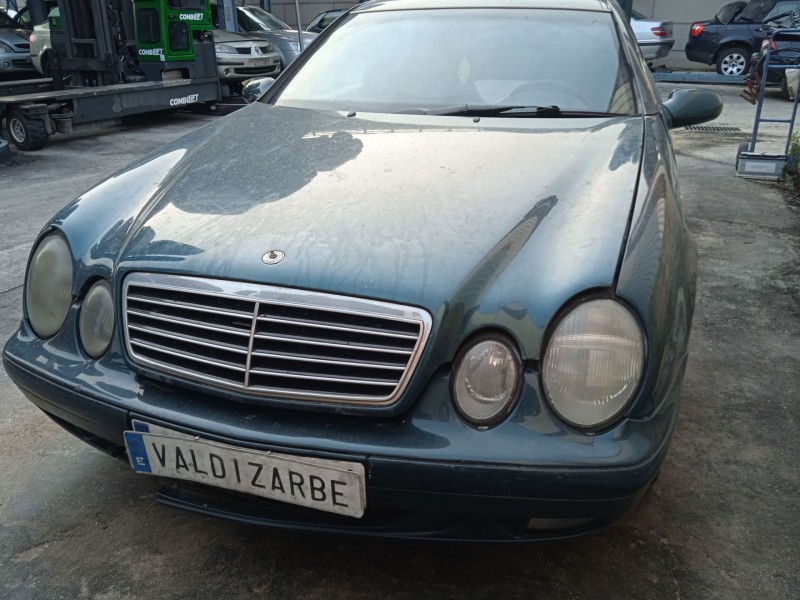 mercedes-benz clk (c208) del año 1998