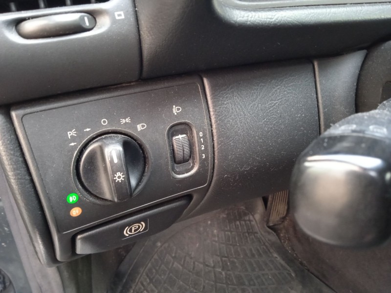 mercedes-benz clk (c208) del año 1998