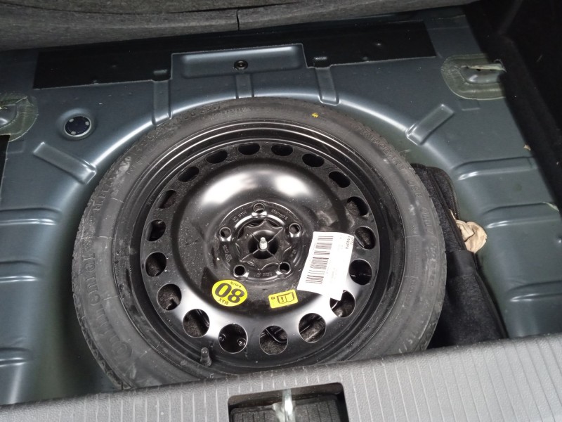 opel astra j (p10) del año 2012