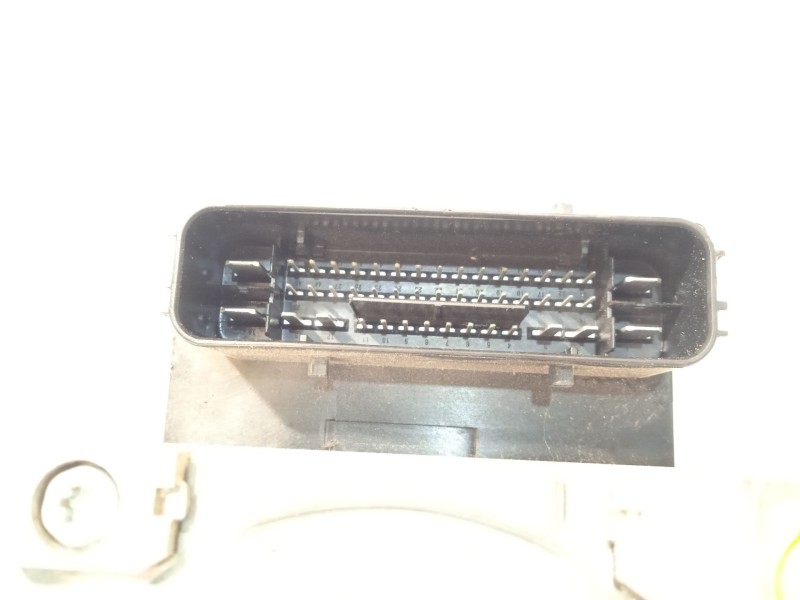 Recambio de abs para ford focus st-line referencia OEM IAM JX612B373LC 28516292433 10022016744