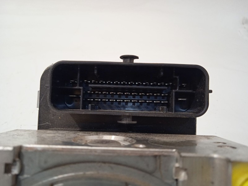 Recambio de abs para renault scenic iv limited referencia OEM IAM 476608658R 28515751063 10022010274