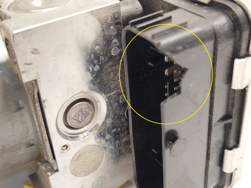 Recambio de abs para seat leon (5f1) 1.5 tsi referencia OEM IAM 5Q0614517EF 28516325113 10022016554