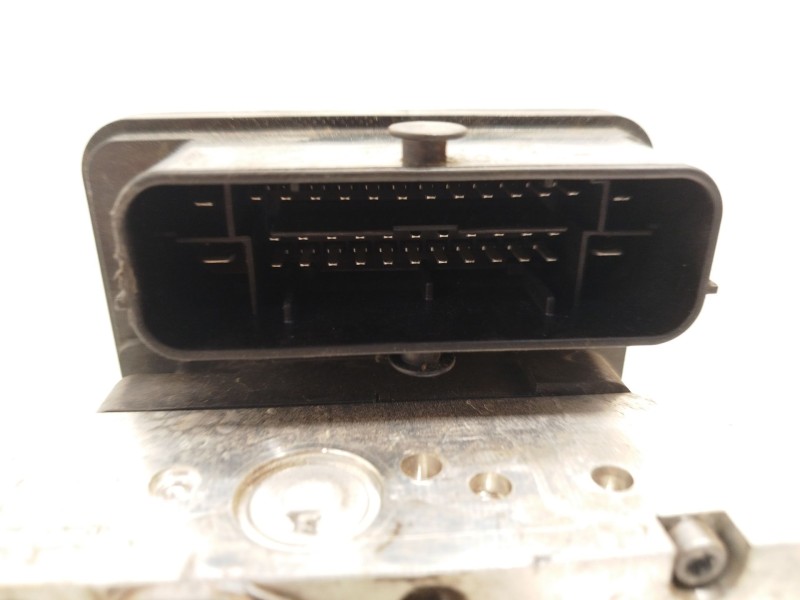 Recambio de abs para hyundai tucson tecno 2wd referencia OEM IAM 58920D7100 BE6003R100 MGH80BH6013R100