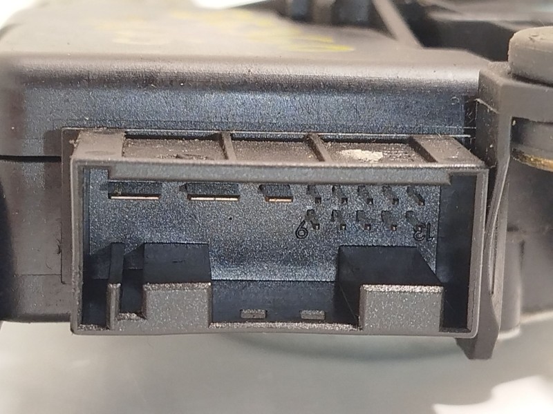 Recambio de motor limpia trasero para bmw x5 (e53) 3.0 d referencia OEM IAM 8402372  24012955