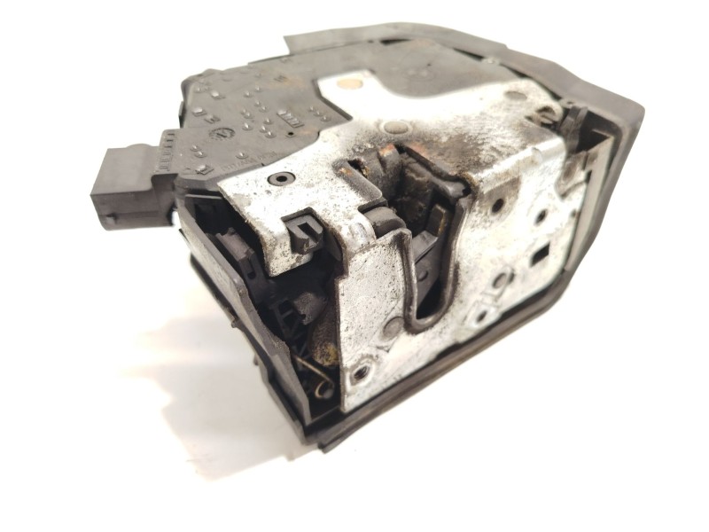 Recambio de cerradura puerta trasera derecha para bmw x5 (e53) 3.0 d referencia OEM IAM 8402602 51228402602 