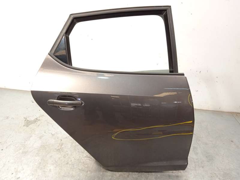 PUERTA TRASERA DERECHA 6J4833056 