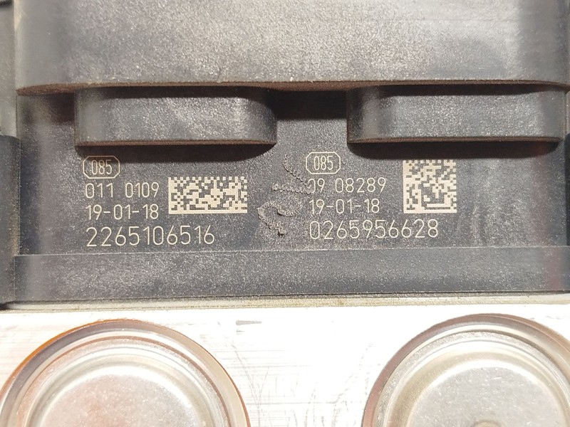 Recambio de abs para dacia duster (hm_) 1.5 dci 115 4x4 (hmad) referencia OEM IAM 476602738R 0265956628 269727