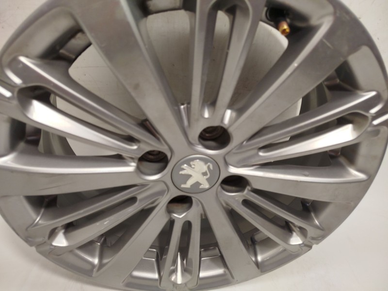 Recambio de llanta para peugeot 208 i (ca_, cc_) 1.2 vti 82 referencia OEM IAM 9808137577 98081375VX 