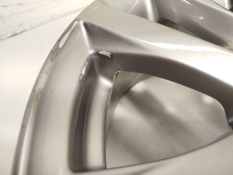 Recambio de llanta para mazda 3 hatchback (bp) 2.0 skyactiv-g m hybrid referencia OEM IAM 9965J26560  