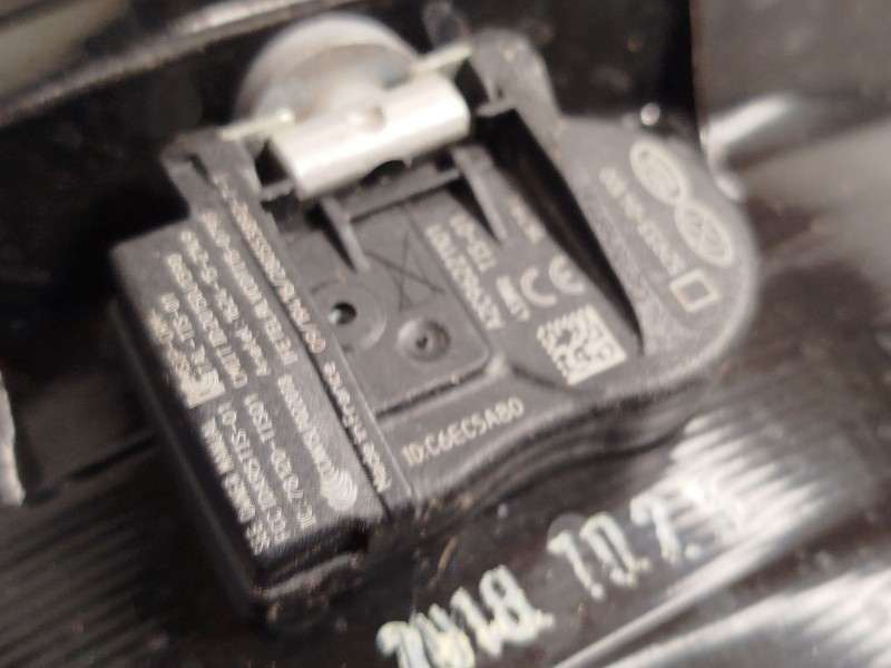 Recambio de llanta para kia niro (de) 1.6 gdi hybrid referencia OEM IAM   