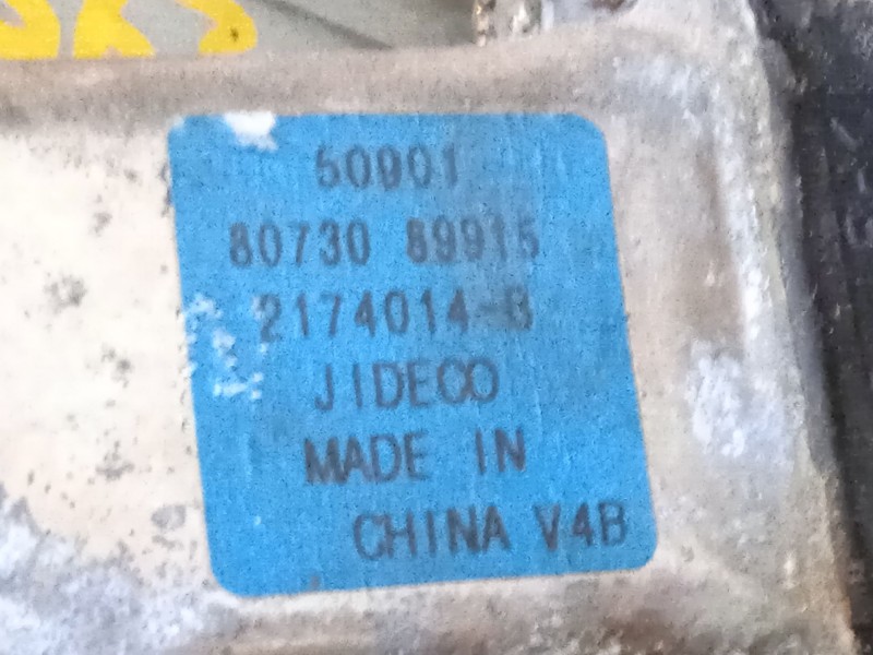 Recambio de elevalunas trasero derecho para nissan murano i (z50) 3.5 4x4 referencia OEM IAM 8073089915 82720CA000 