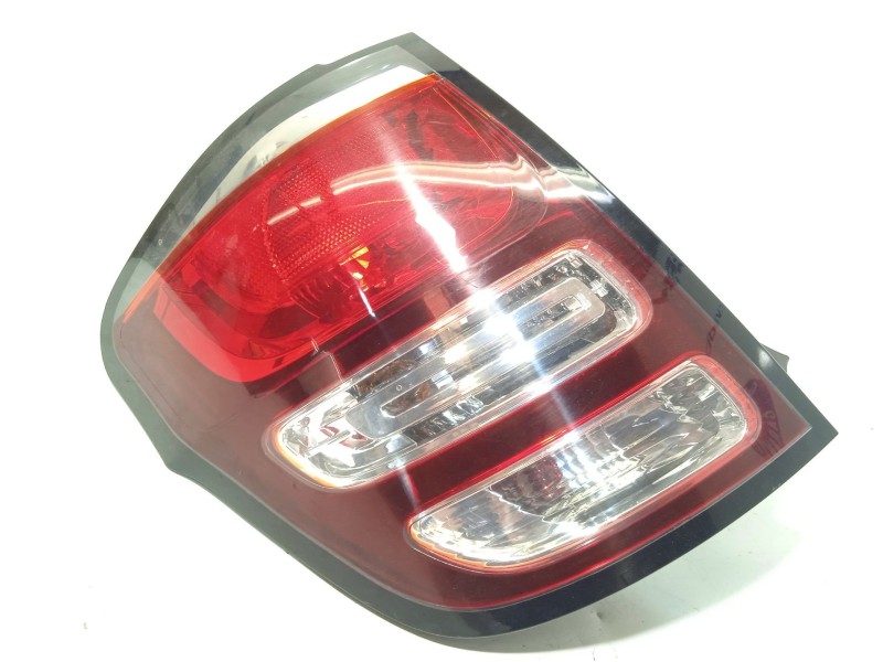 Recambio de piloto trasero izquierdo para citroën c3 ii (sc_) 1.0 vti 68 referencia OEM IAM 9803928880  