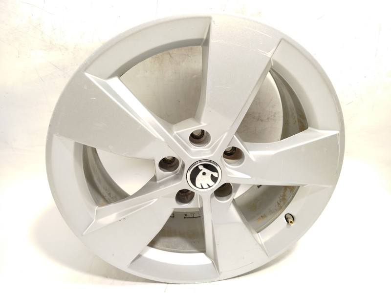 Recambio de llanta para skoda yeti (5l) 1.4 tsi referencia OEM IAM 5L0601025G 5L0601025G8Z8 