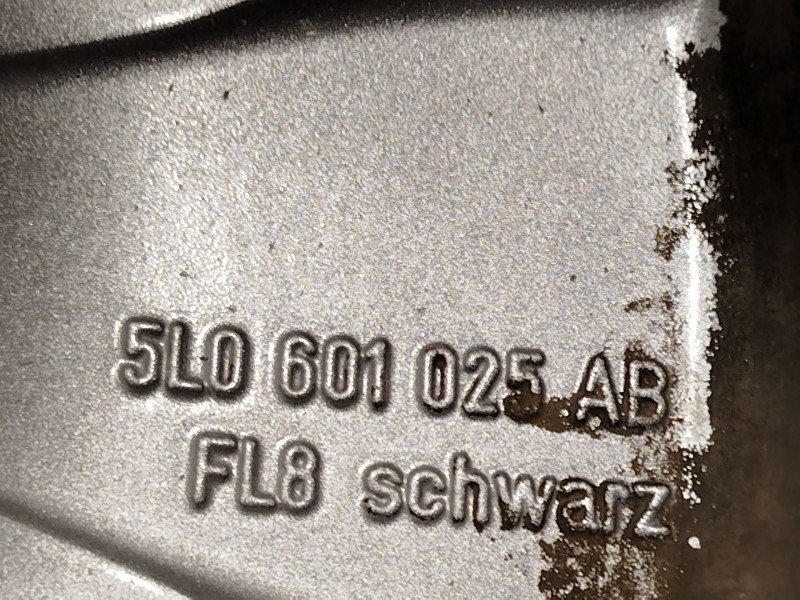 Recambio de llanta para skoda yeti (5l) 1.4 tsi referencia OEM IAM 5L0601025G 5L0601025G8Z8 