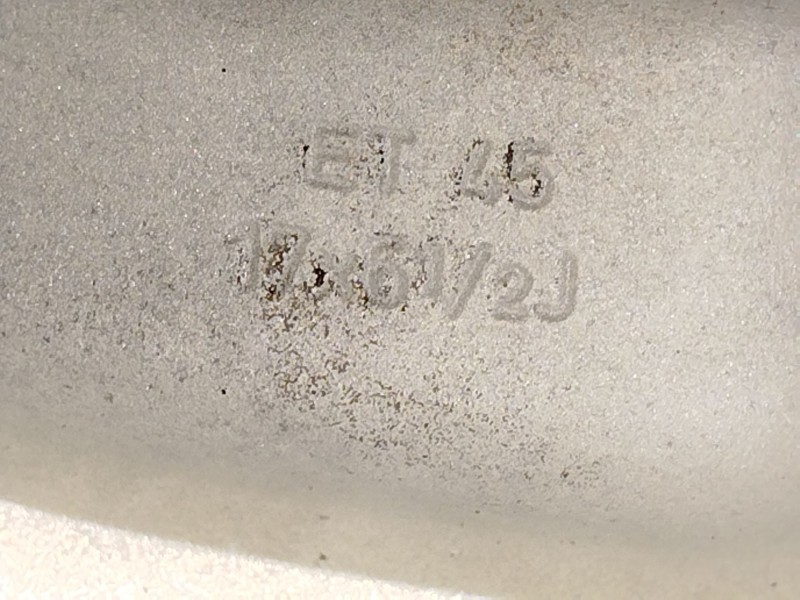 Recambio de llanta para nissan x-trail ii (t31) 2.0 dci 4x4 referencia OEM IAM 40300JG125  