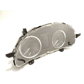 Recambio de cuadro instrumentos para toyota auris 2.0 d-4d cat referencia OEM IAM 838000ZV82  