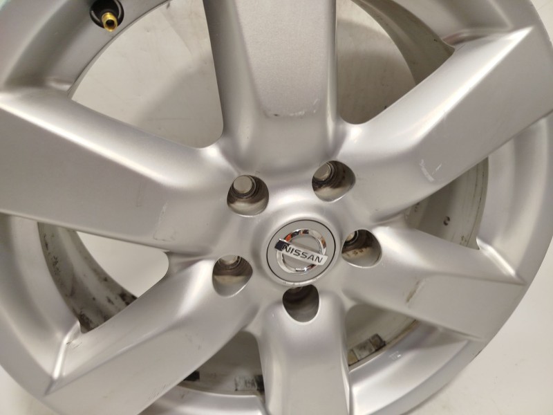 Recambio de llanta para nissan x-trail ii (t31) 2.0 dci 4x4 referencia OEM IAM 40300JG125  