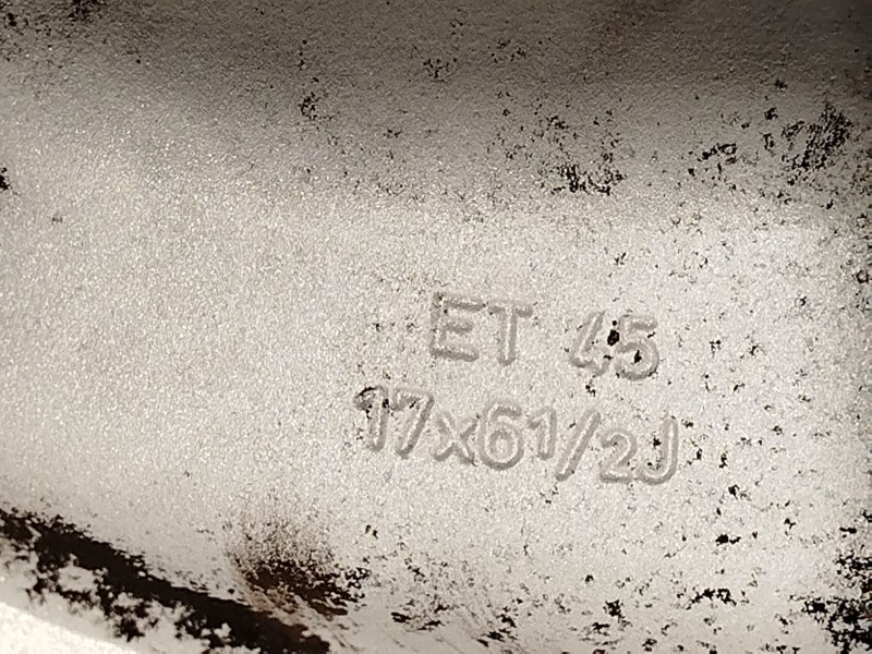 Recambio de llanta para nissan x-trail ii (t31) 2.0 dci 4x4 referencia OEM IAM 40300JG125  