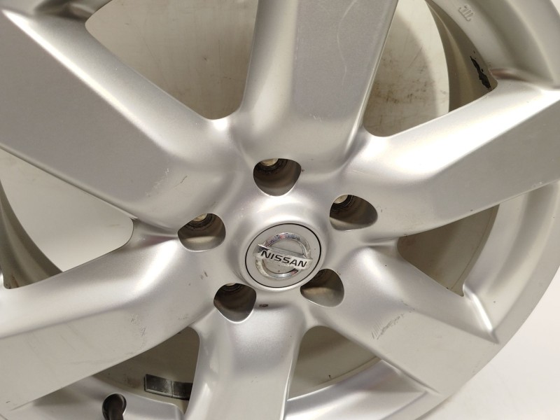 Recambio de llanta para nissan x-trail ii (t31) 2.0 dci 4x4 referencia OEM IAM 40300JG125  