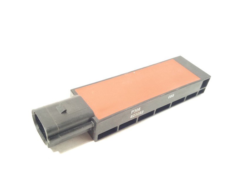 Recambio de antena para seat ibiza v (kj1, kjg) 1.0 tsi referencia OEM IAM 5Q0962131  