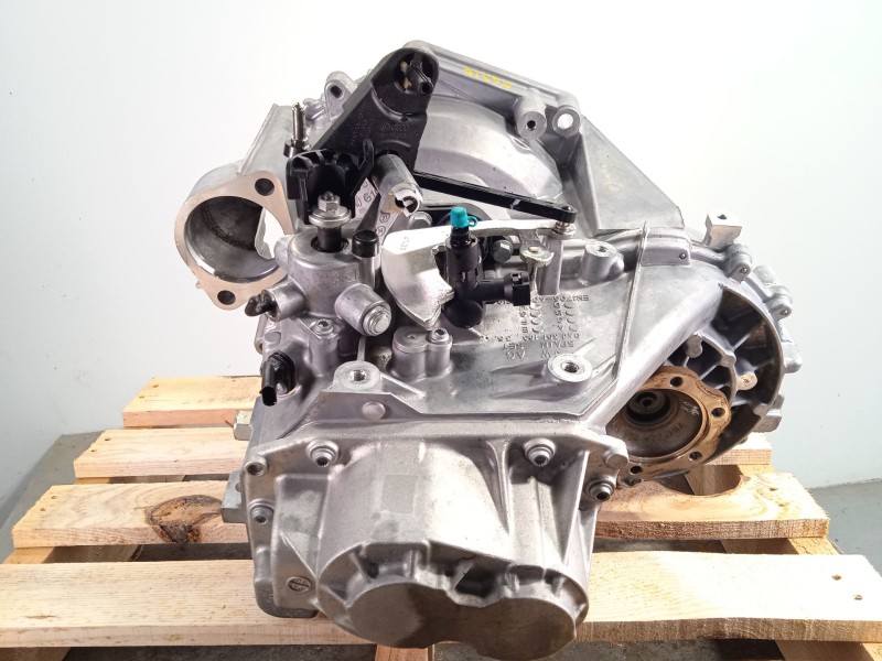 Recambio de caja cambios para seat ibiza v (kj1, kjg) 1.0 tsi referencia OEM IAM UHC 0AJ300043T 
