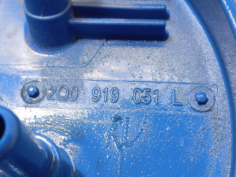 Recambio de bomba combustible para seat ibiza v (kj1, kjg) 1.0 tsi referencia OEM IAM 2Q0919051L  