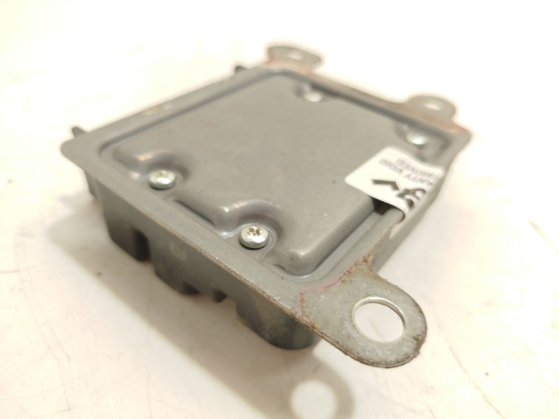 Recambio de centralita airbag para dacia dokker furgoneta/monovolumen 1.6 referencia OEM IAM 985100336R  A2C85839102