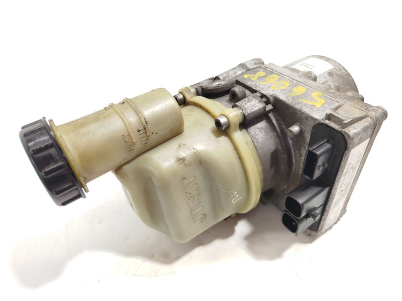 Recambio de bomba servodireccion para dacia dokker furgoneta/monovolumen 1.6 referencia OEM IAM 491103919R  