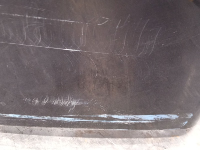 Recambio de aleta delantera izquierda para volkswagen touareg (7la) 2.5 tdi referencia OEM IAM 7L6821101K  