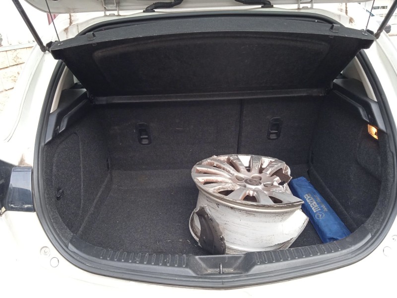 mazda 3 (bl) del año 2012