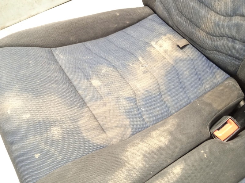 Recambio de asiento delantero derecho para iveco daily vi furgoneta 33s16, 35s16, 35c16, 40c16, 50c16 referencia OEM IAM 5802813