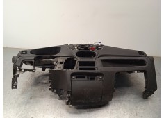 Recambio de salpicadero para iveco daily vi furgoneta 33s16, 35s16, 35c16, 40c16, 50c16 referencia OEM IAM 5802518566  