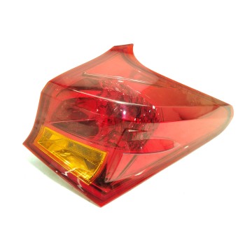 PILOTO TRASERO DERECHO 8155102740 