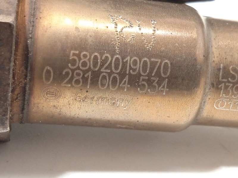 Recambio de sonda lambda para iveco daily vi furgoneta 33s16, 35s16, 35c16, 40c16, 50c16 referencia OEM IAM 5802019070  02810045