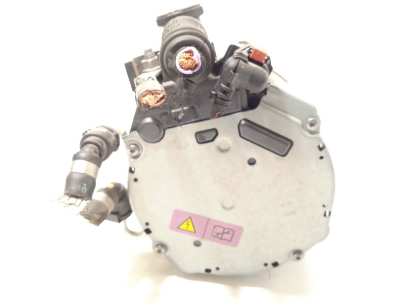 Recambio de alternador para bmw x4 (g02, f98) xdrive 20 d referencia OEM IAM 8490438 12318490438 0127823036