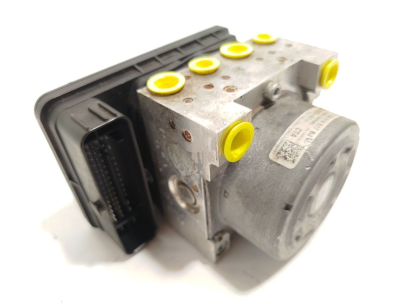 Recambio de abs para volkswagen golf vii lim. 1.6 16v tdi dpf referencia OEM IAM 5Q0614517BJ 28515868063 10022008274