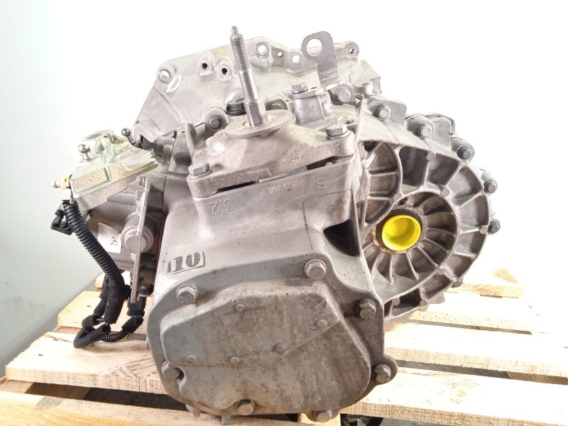 Recambio de caja cambios para citroën c4 ii (nc_) 1.6 bluehdi 120 referencia OEM IAM 20EA61  