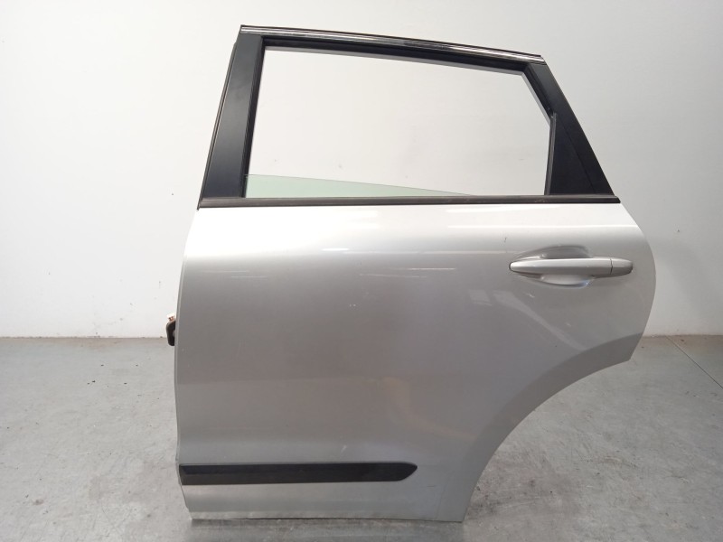 Recambio de puerta trasera izquierda para kia niro i (de) 1.6 gdi hybrid referencia OEM IAM 77003G5000  